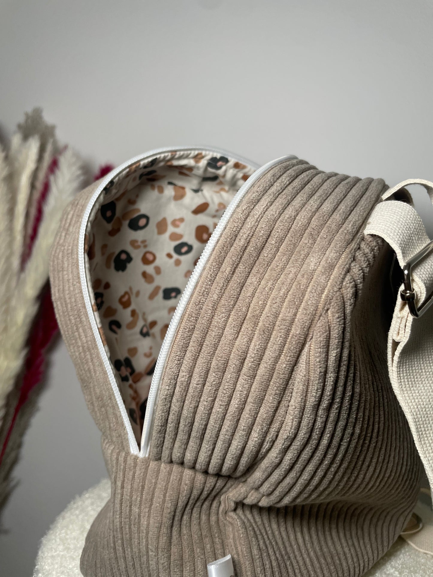 Sac à dos zippé taupe / léopard