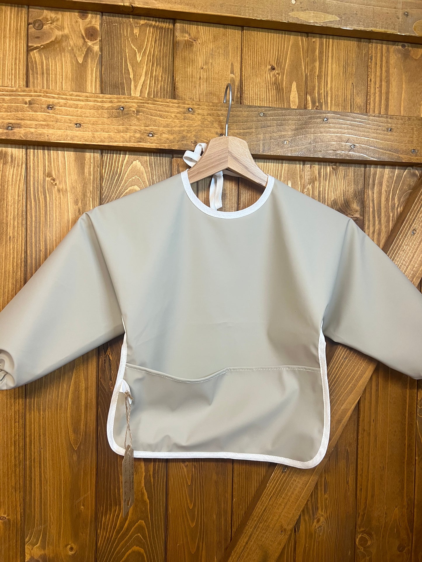 Tablier à manches beige