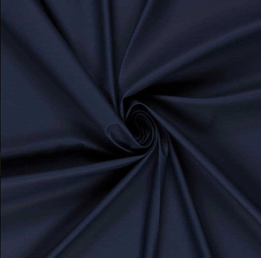 Poncho imperméable bleu marine