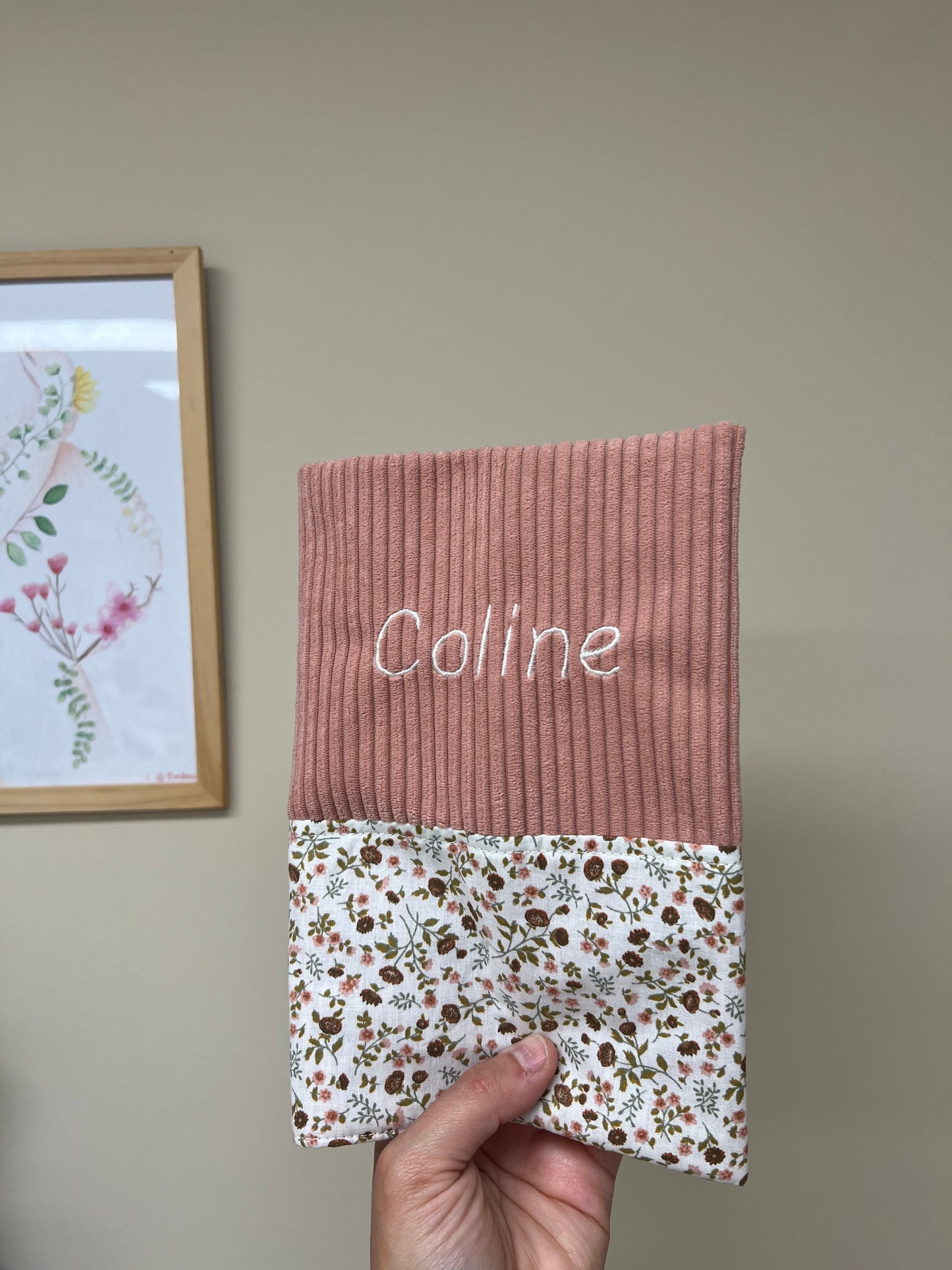 Protège carnet de santé velour rose + fleurs