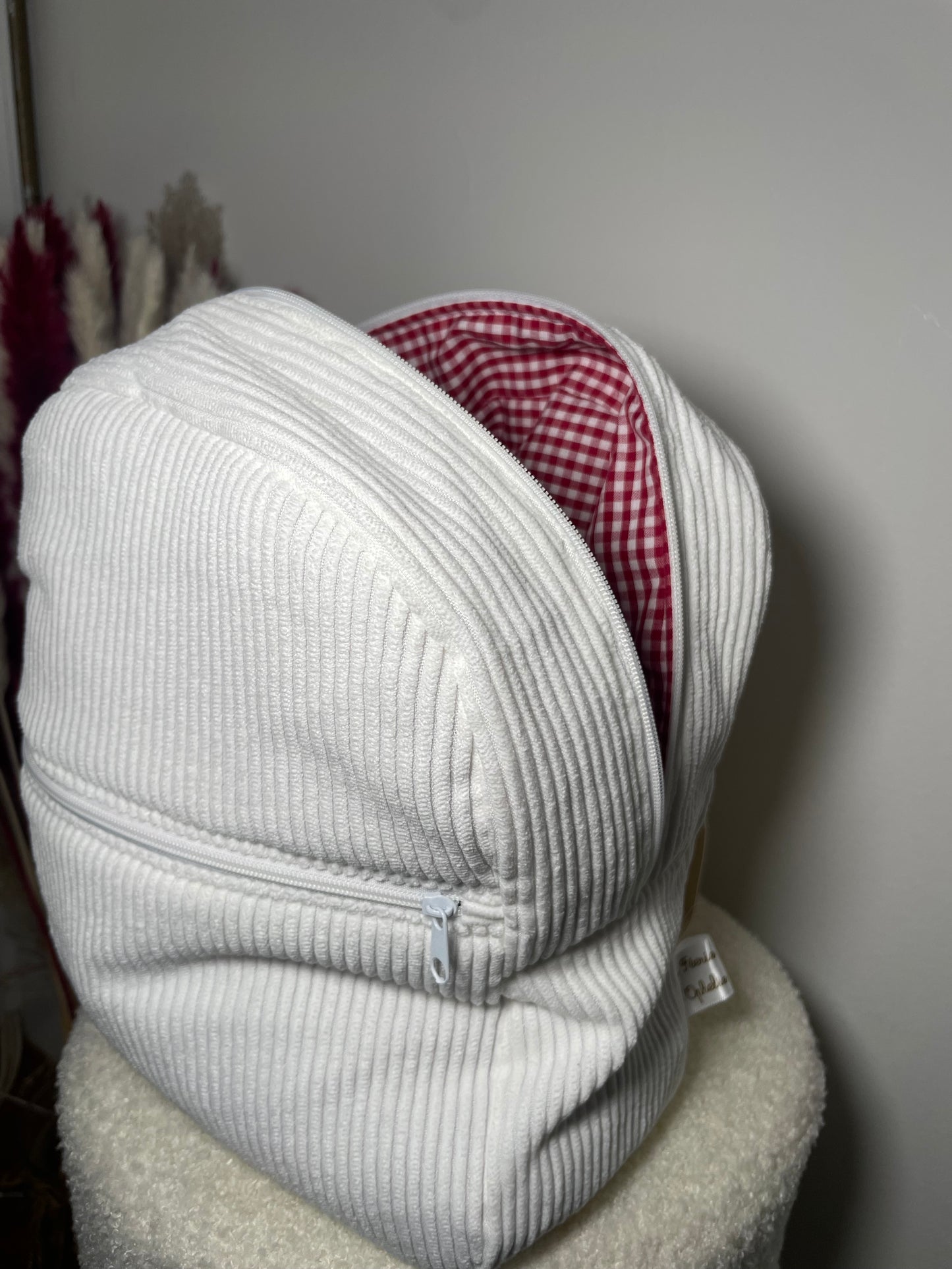Sac à dos zippé blanc / vichy rouge