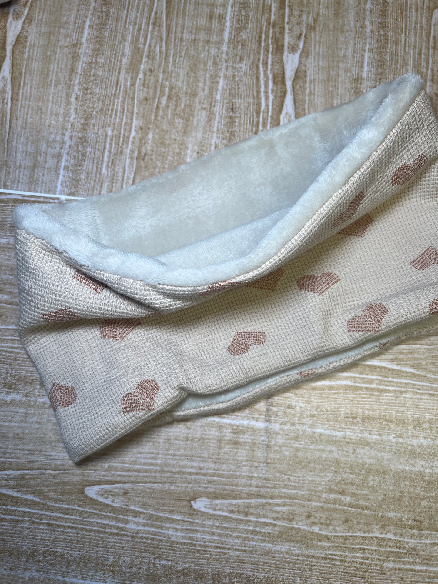 Snood enfant beige cœur
