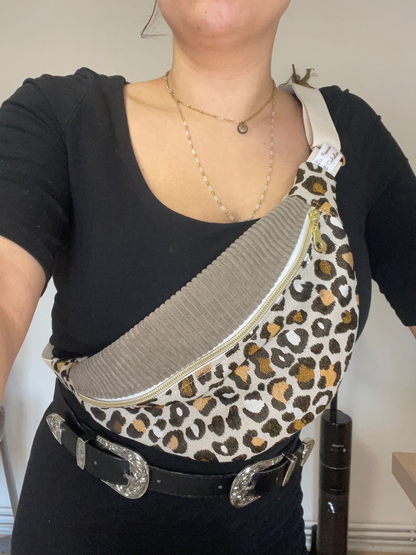 Sac banane Leopart marron + velour taupe