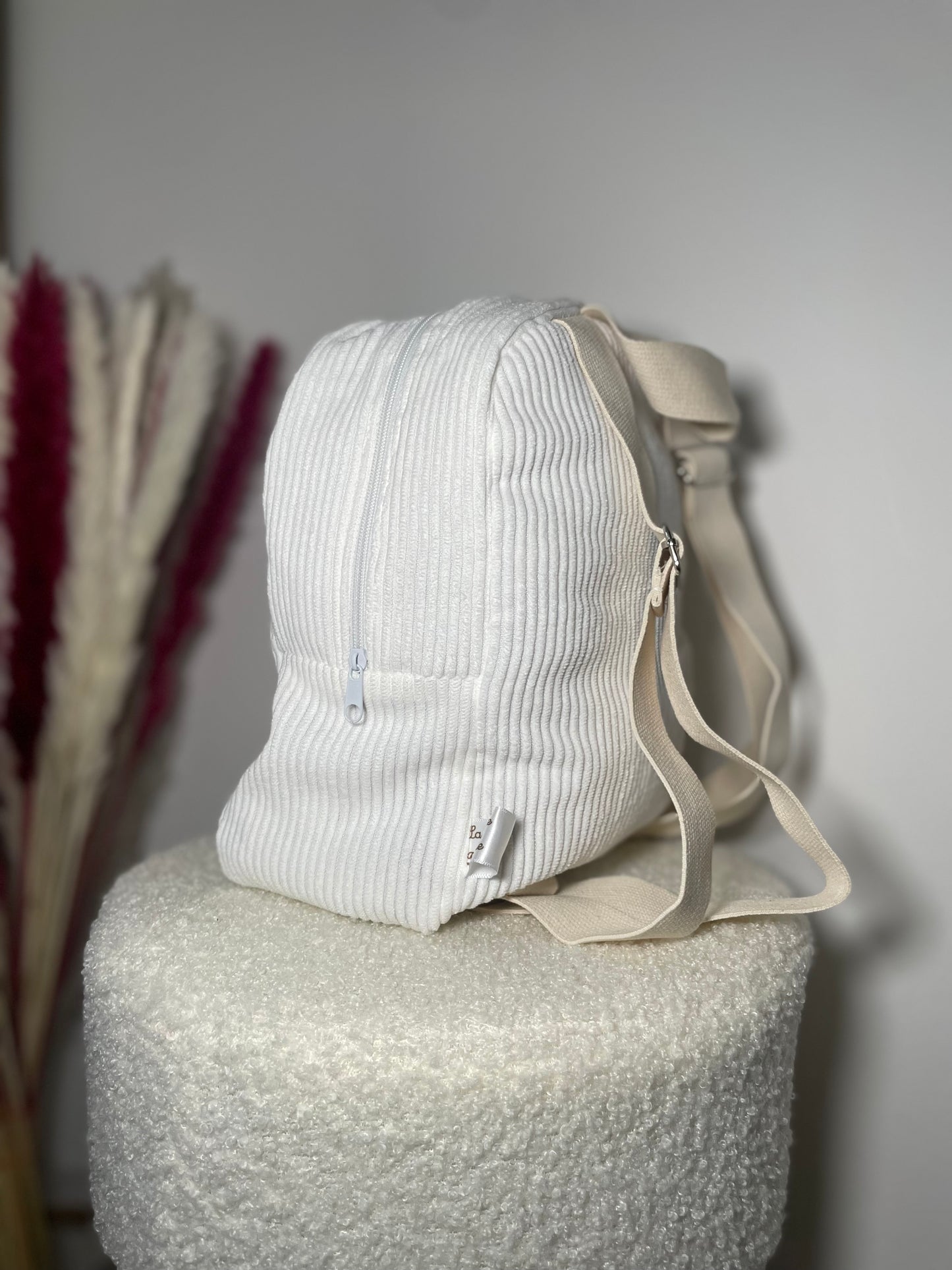 Sac à dos zippé blanc / vichy rouge