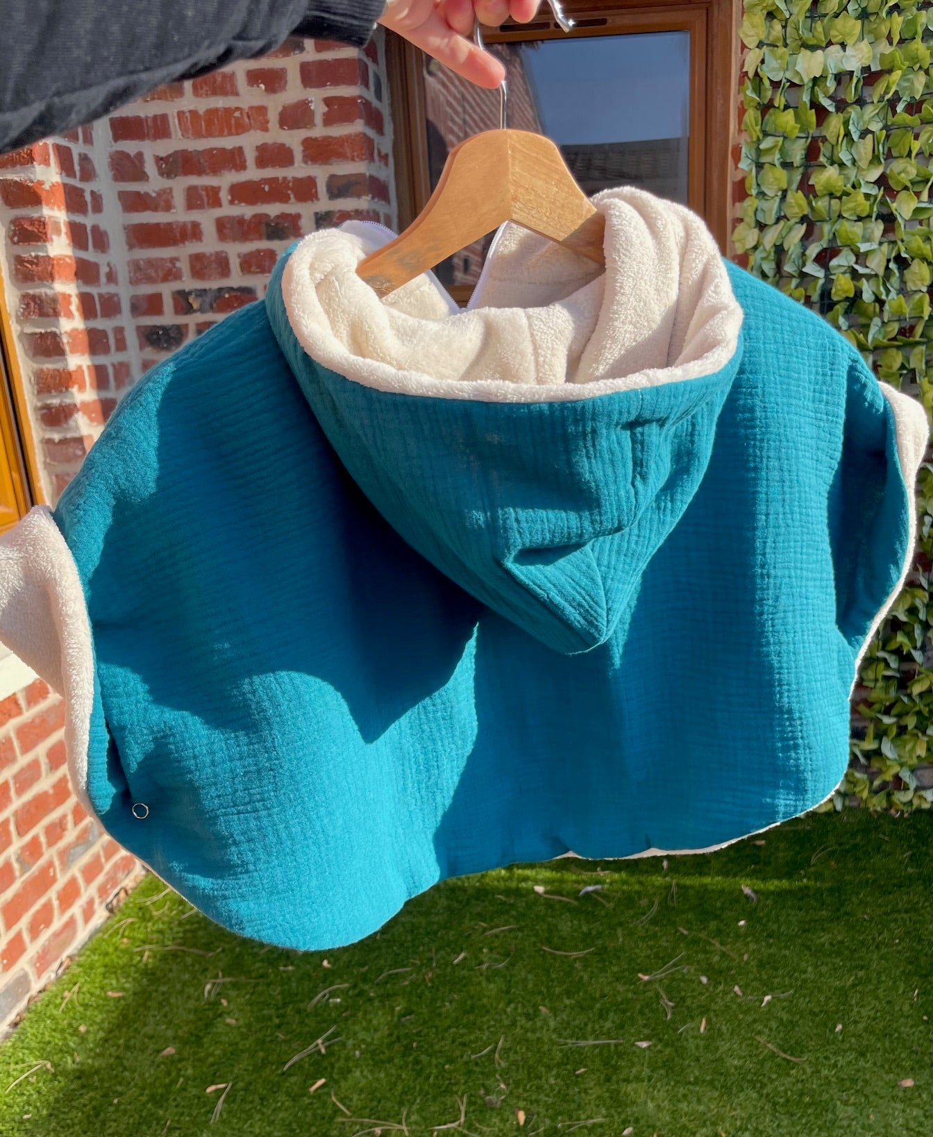 Poncho gaze de coton Bleu avec capuche