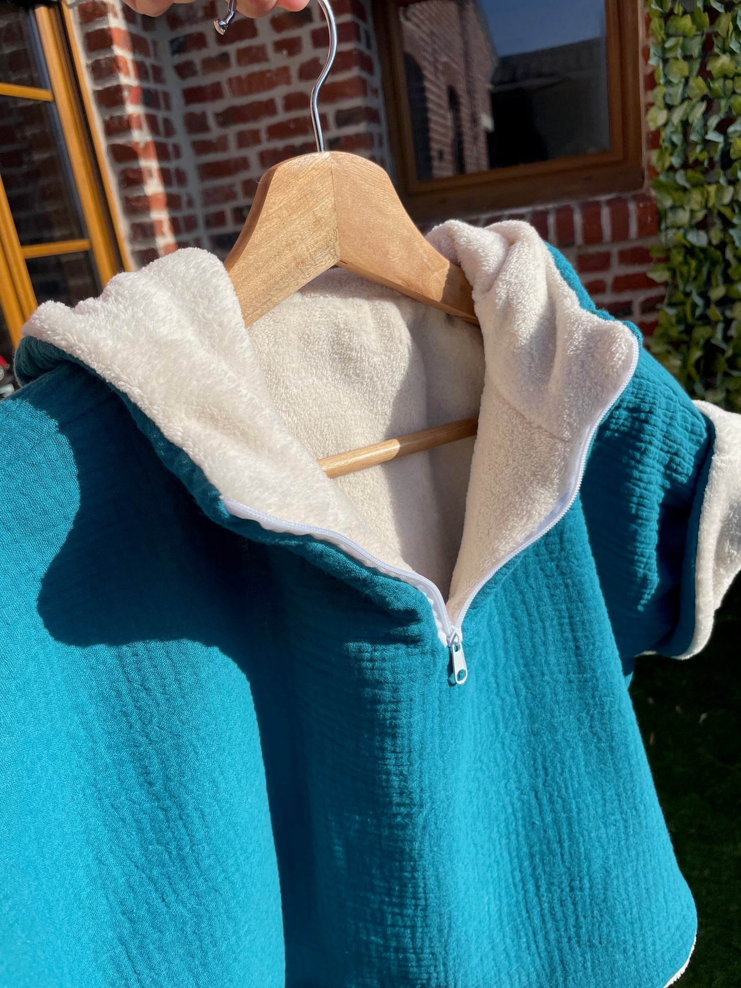 Poncho gaze de coton Bleu avec capuche