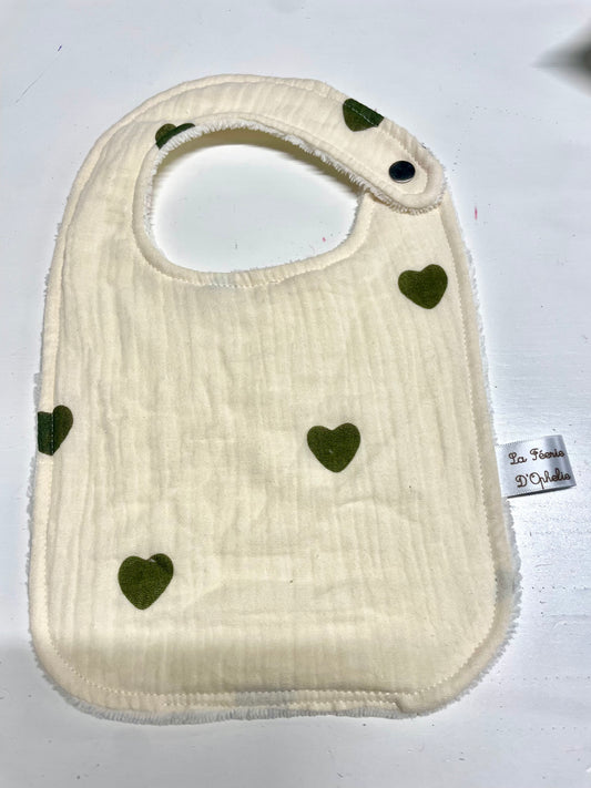 Bavoir cœur vert