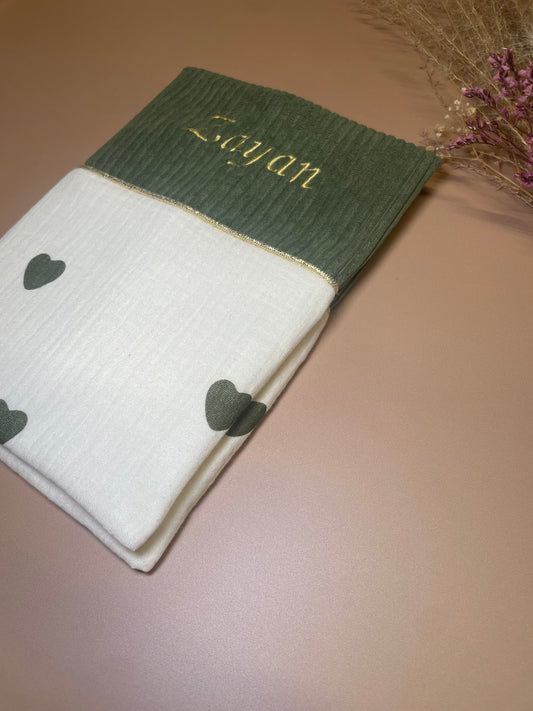 Protège carnet de santé velour vert + coeur