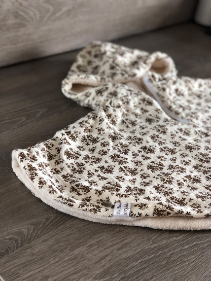 Poncho gaze de coton fleuris marron