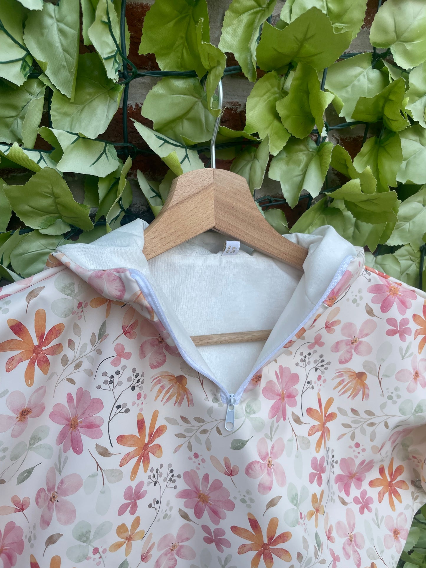 Poncho de pluie / coupe vent