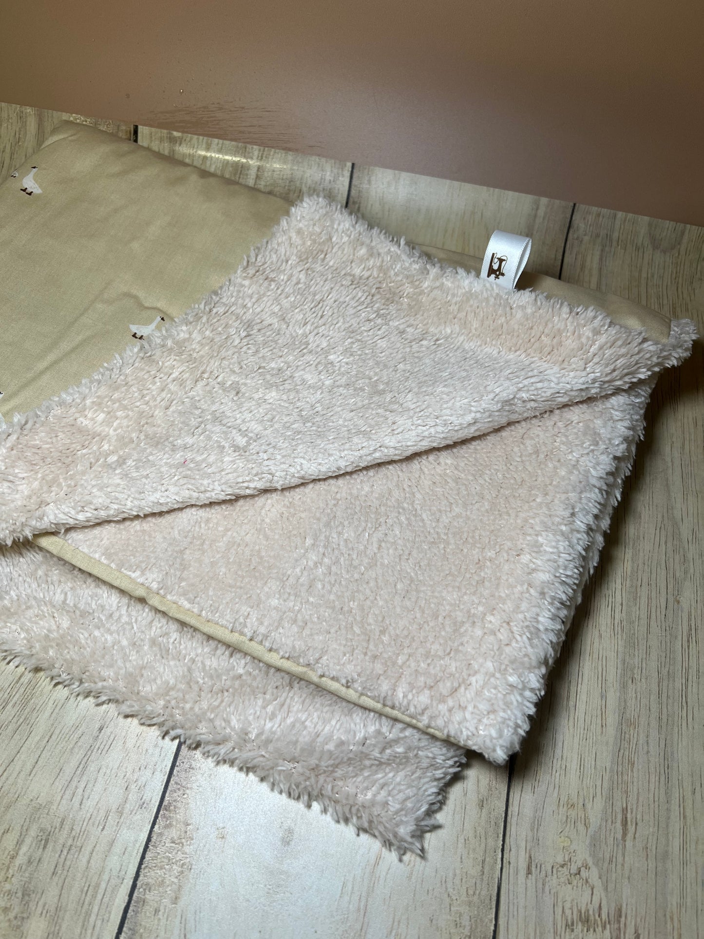 Couverture oie beige