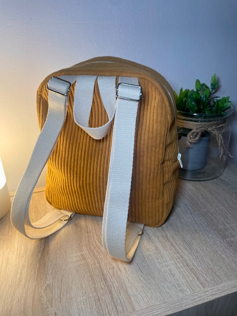 Sac a dos zippé camel