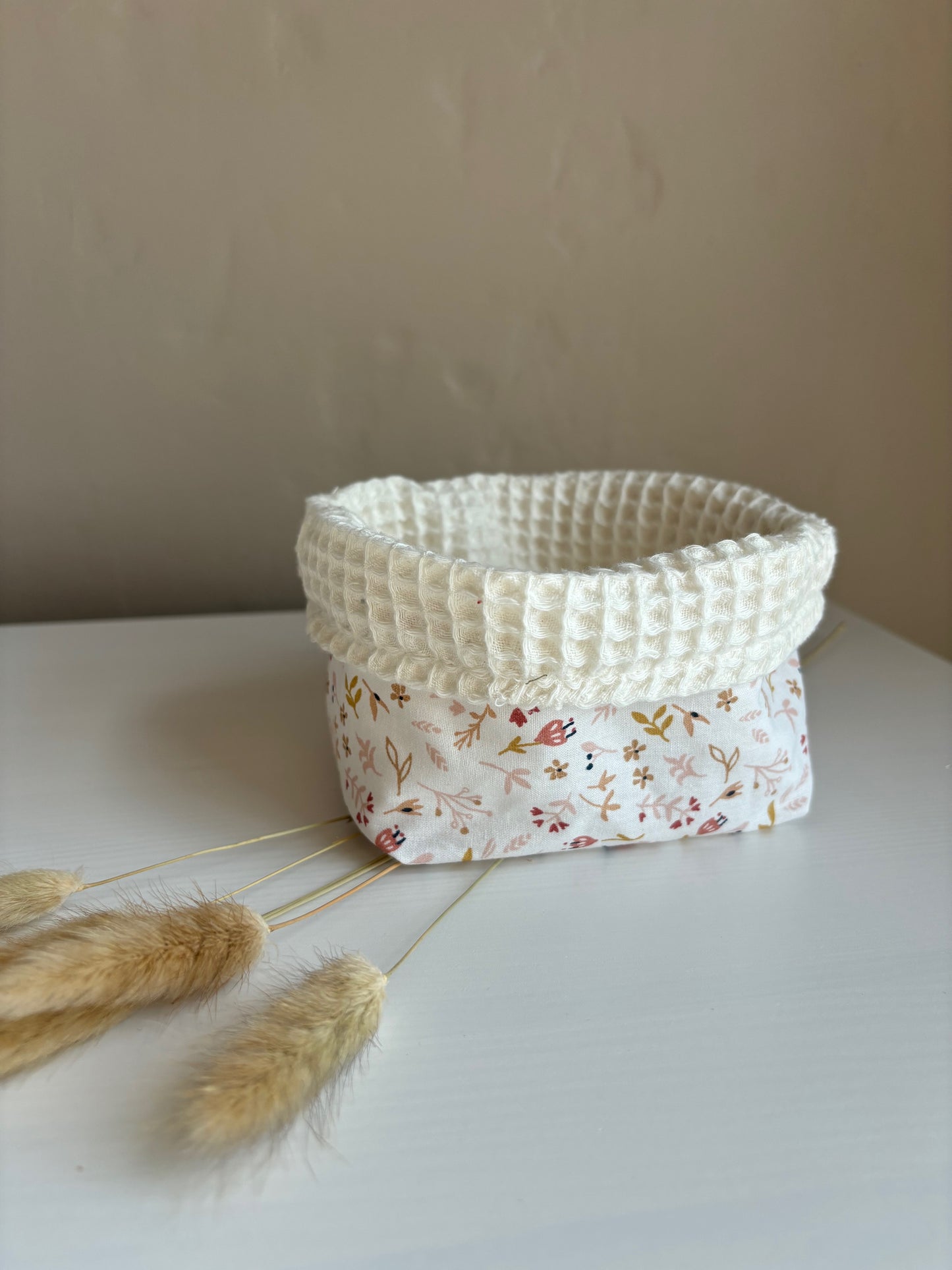 Panier de rangement nid d’abeille blanc S